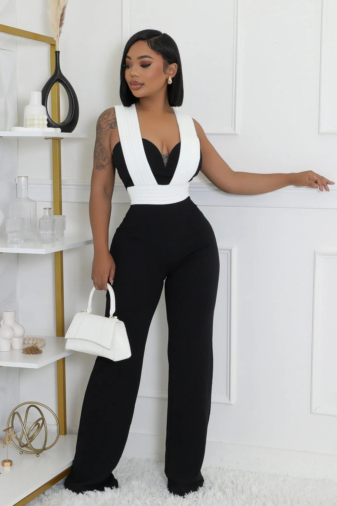 BREAST PADDING STRAPS SWEETHEART NECKLINE JUMPSUIT (BLACK/WHITE)