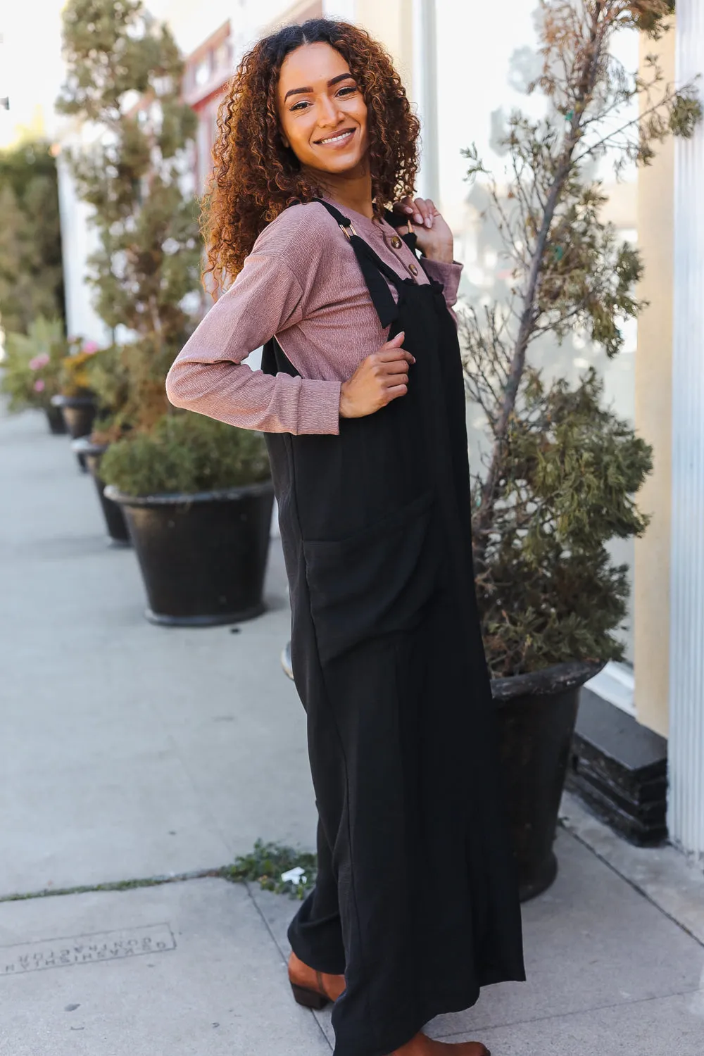 Feeing Joyful Black Wide Leg Adjustable Baggy Bib Jumpsuit