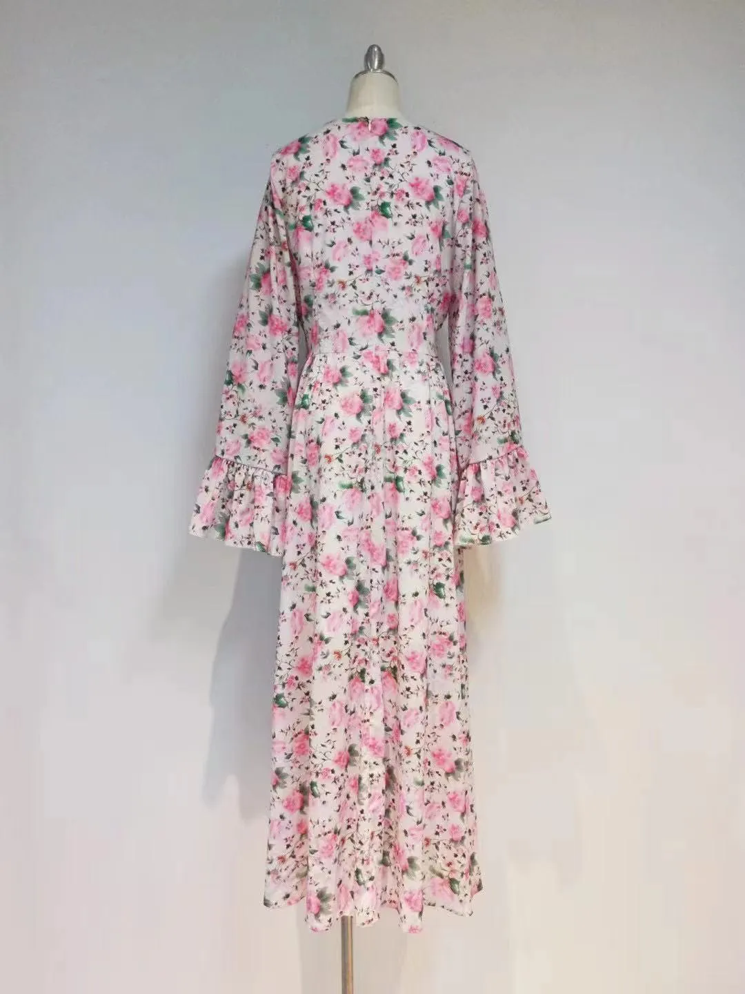 KittenAlarm - Jana Floral Maxi Dress