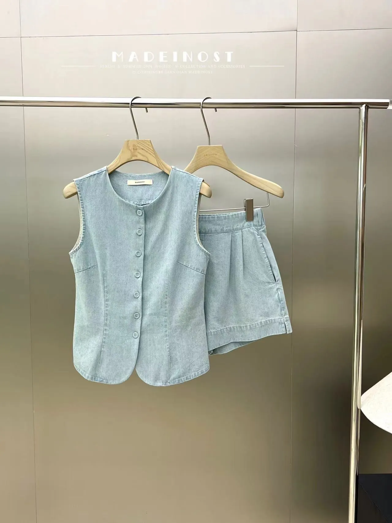 Madeinost Summer Minimalist Blogger Style Pure Wash Denim Vest Elastic Waist Shorts Two-Piece Suit