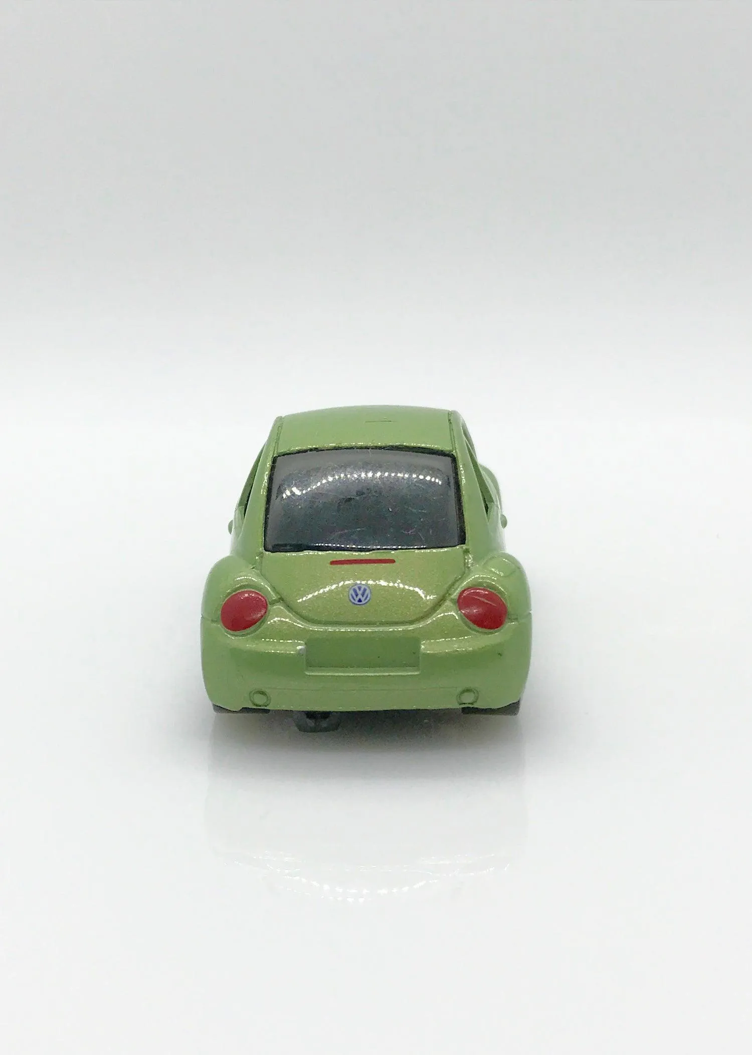 Maisto Pale Green Volkswagen New Beetle