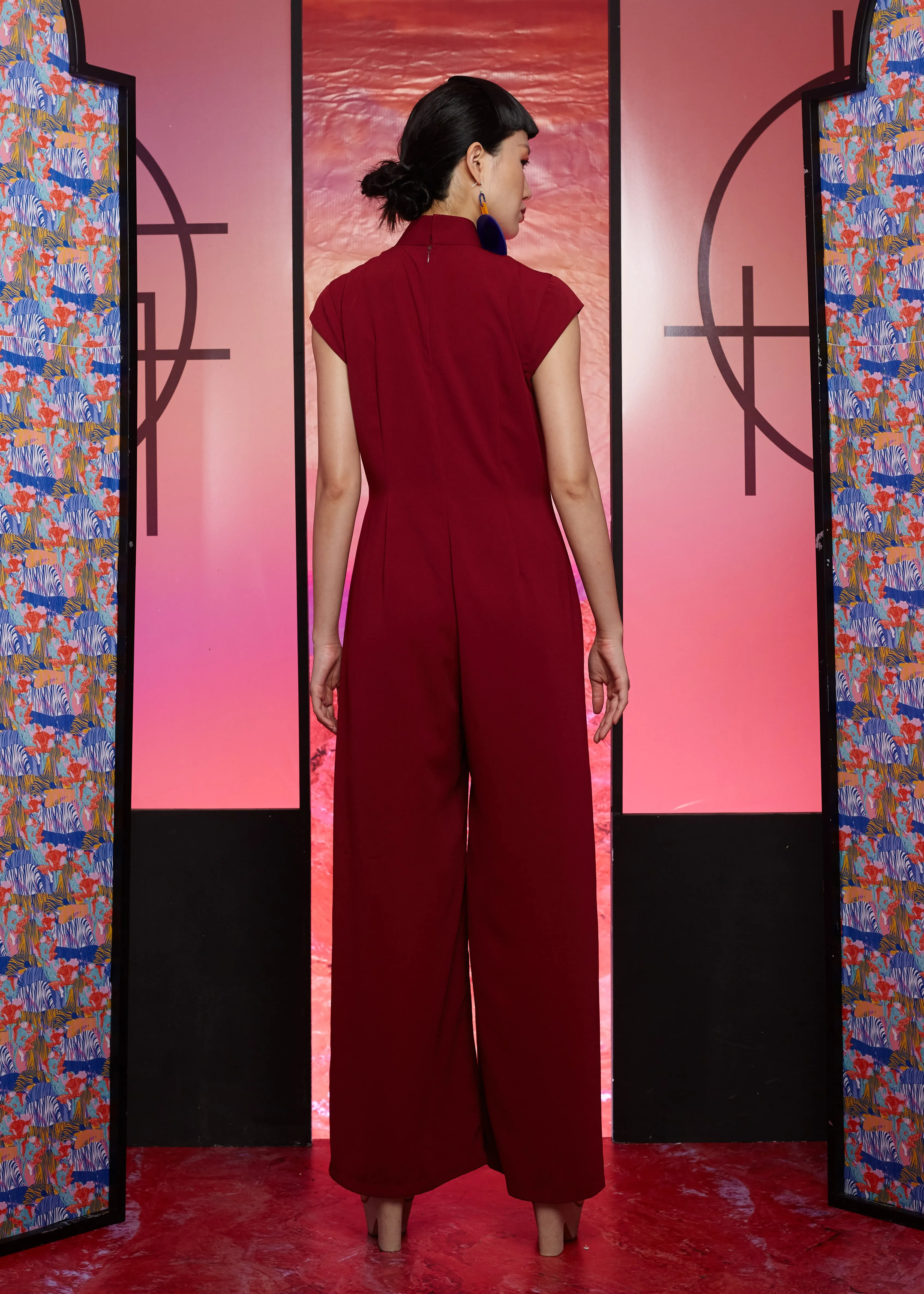 MAROON CREPE WITH BLACK CHINESE BUTTON - JUMPSUIT WITH 2 POUCH POCKET AND MANDARIN COLLAR - MAROON