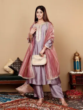 Varanga Women Lavender Zari Lace Embellished Anarkali Kurta With Trousers And Tissue Dupatta.