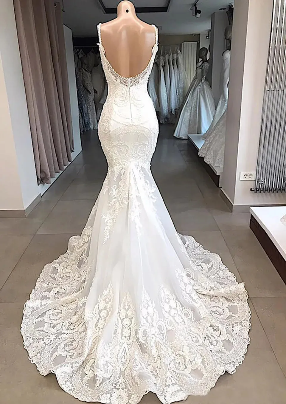 Vintage Spaghetti Strips Mermaid Slim Lace Appliques Wedding Dress Backless Custom Bridal Gowns Formal Vestidos De Marriage Long Garden